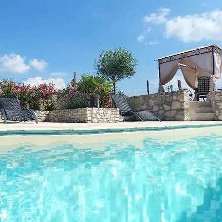 La Chapelle - Private Heated Pool, Village Centre Loubes-Bernac