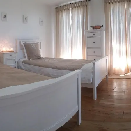 La Chapelle - Private Heated Pool, Village Centre Villa