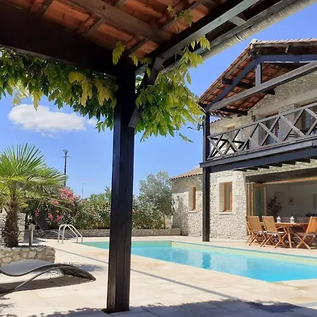 فيلة La Chapelle - Private Heated Pool, Village Centre *