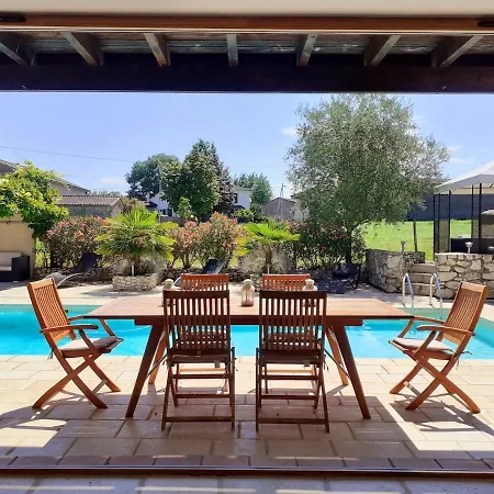 فيلة La Chapelle - Private Heated Pool, Village Centre *